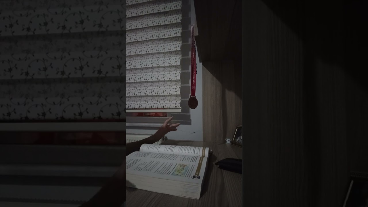 Yaşlı kurt chera geri döndü şimdi sıra bizdede;)) 10.SINIF 