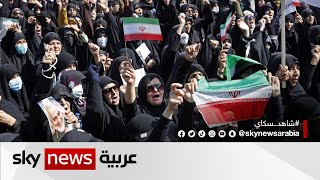 وفاة مهسا أميني.. مظاهرات ومظاهرات مضادة في إيران