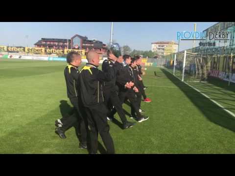 PlovdivDerbyTV: Шампионите показаха Купата пред феновете на Ботев