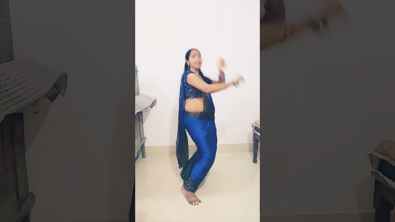 Viral dance performance by Usha Sharma