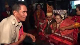 Maumere Tortor Batak Tinggi Kali Suaranya Kerenlah