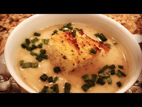 Instant Pot Roasted Garlic Soup