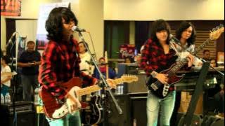 T-koes Band - Senyumanmu