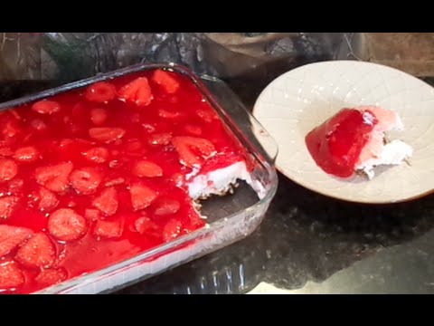 Vinnie's Vittles Strawberry Pretzel Salad