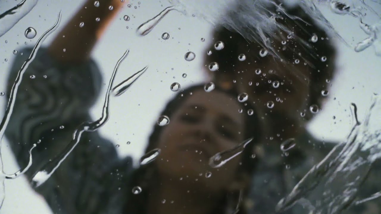 Palmaria - 'Lluvia' (Lyric Video) adlı videoyu YouTube'da izle Palmaria - 'Lluvia' (Lyric Video) adlı videoyu YouTube'da izle