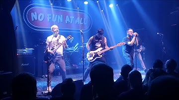 No fun at all - Catch me running around / Where