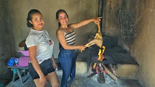 Mostrando o novo Sítio da Prima e Preparando um Frango para o Almoço.