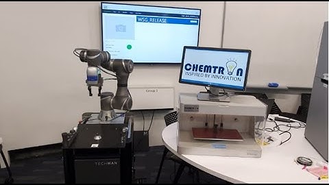 3D Printed End Effectors and Grippers on a Collaborative Robot | Chemtron