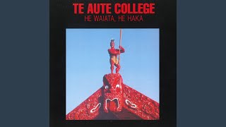 Video thumbnail of "Te Aute College - Ko Tēnai Te Kura"