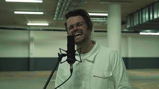 Scott Quinn - Holding on to Letting Go (Acoustic)