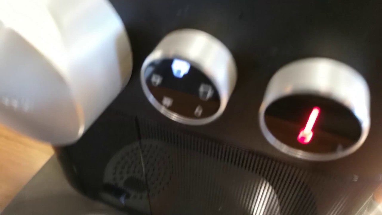 Nespresso Pyramidenplatte reinigen - undicht, Kaffee schmeckt nicht usw -  YouTube