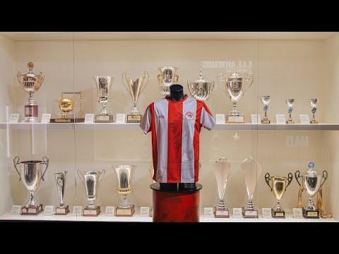 Ο Ερασιτέχνης Ολυμπιακός αποκάλυψε την επετειακή φανέλα για τα 100 χρόνια του συλλόγου