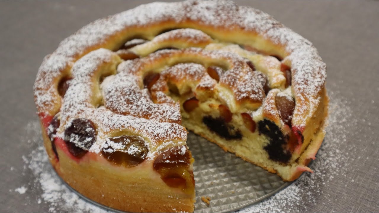 Pflaumenkuchen mit Mohn und Hefeteig | Zwetschgenkuchen | Mohnkuchen ...