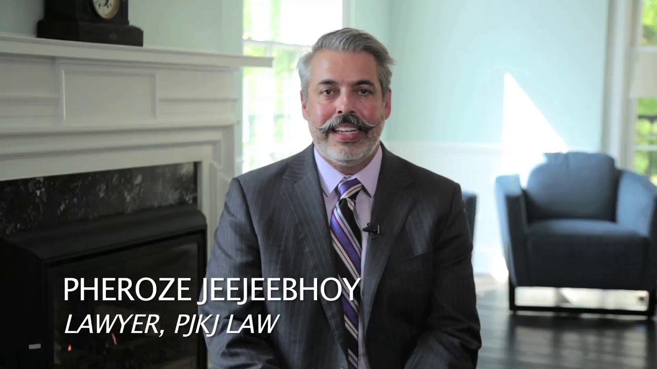 How do I choose a Real Estate Lawyer?