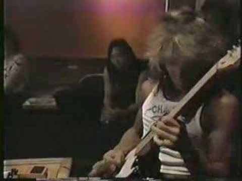 Hear &#039;n Aid: The Guitarists