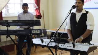 Video thumbnail of "Br. Chikku Kuriakose, singing Maarillavan Marakkillavan, [Ee Daivam ente Daivam]"