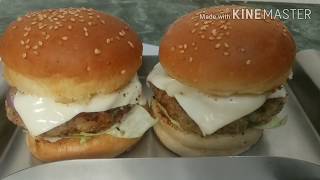 इस तरीके से बर्गर बनाऐगे तो  सबसे बोलेंगे एकदम सुपर (Homemade veg??Burger recipe)