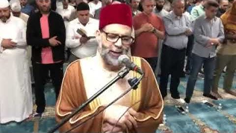 صوت رائع لم تسمعه من قبل ... تلاوة مؤثرة ومبكية