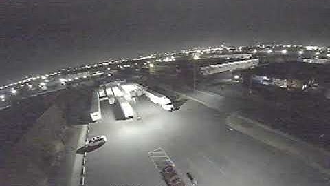 🌙 Night parking lot Betafpv meteor 85 pro 🛸💨💨💨