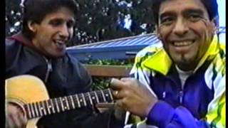 Video thumbnail of "ho visto maradona   tifosis del rey"