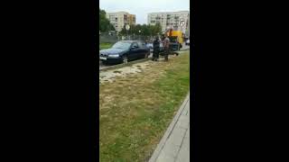 Драка за эвакуатор (ДПСник душил водителя автомобиля)