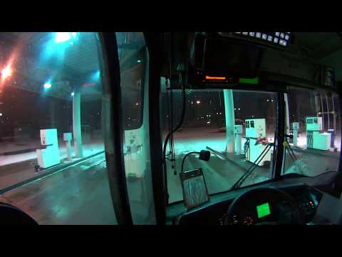 Wideo: Praca Jako Kierowca Autobusu: Spojrzenie Na Wnętrze