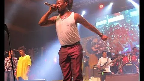 Daddy Showkey and talented Violinist shut down the show at Felabration 2018