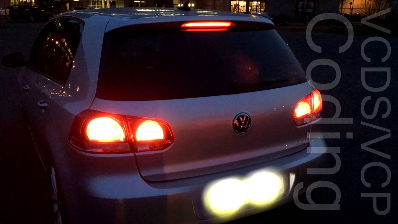 VW Golf VI - Innere Rückleuchten beim Bremsen aktiv (2) 