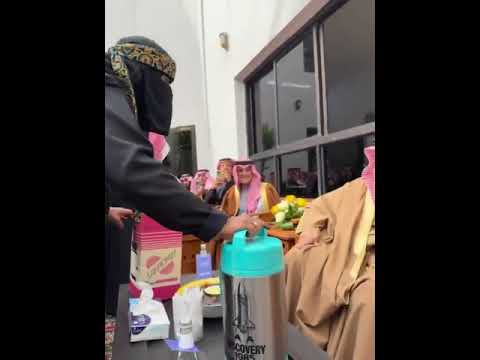 ام مشعل العنزي تهدي الامير سلطان بن سلمان