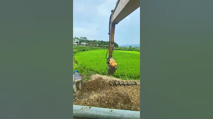 The installation process of utility poles- Good tools and machinery make work easy