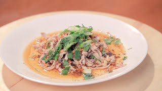 Sichuan-inspired Cold Chicken with Chili & Peanuts | Kitchen Quickies | Food Network Asia