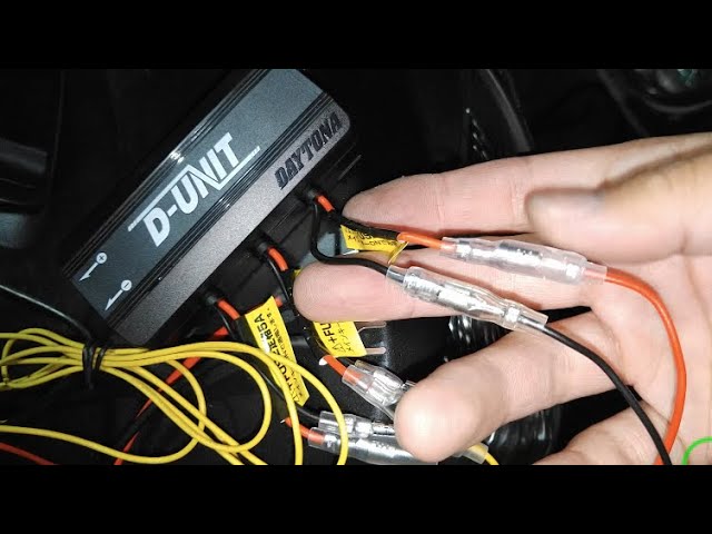 トリシティ 125cc グリップヒーター、USB 電源、自賠責令和7年2月まで