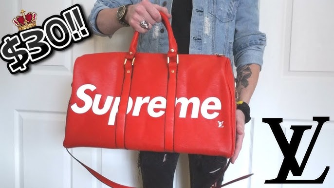 Leather weekend bag Louis Vuitton x Supreme Red in Leather - 36088033