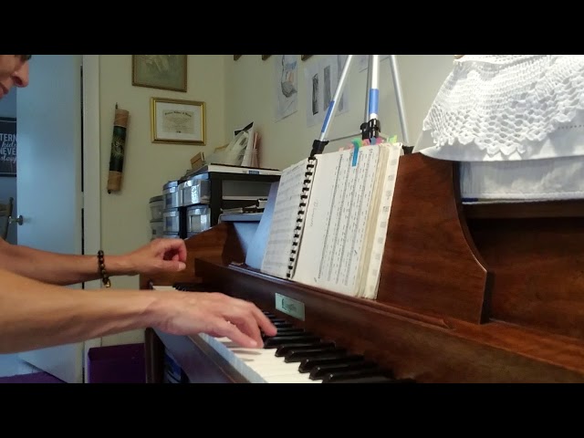 Roz on Piano..playing ALICE IN WONDERLAND