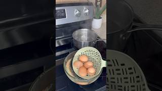 Boil and Peel your egg with no crack. #youtubeshorts #hack #new #viralvideo #youtube #shorts #short