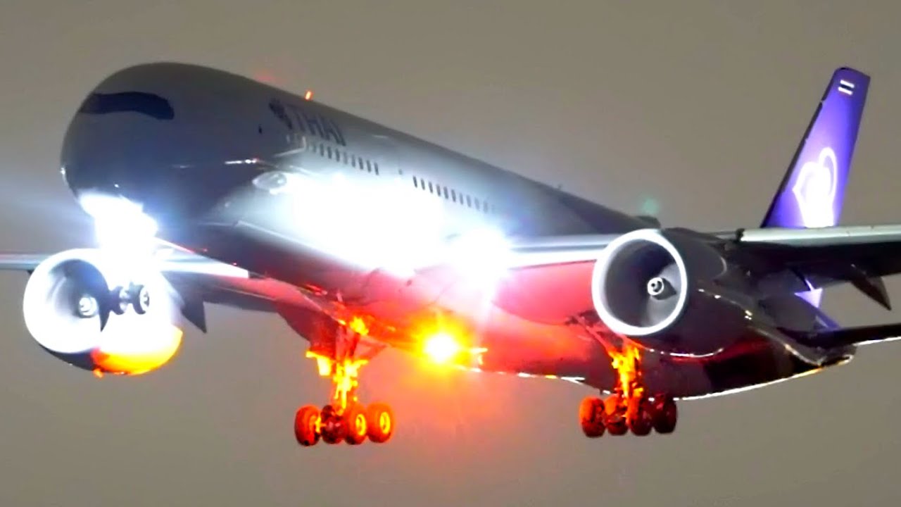 INCREDIBLE Late Night HEAVY AIRCRAFT Takeoffs & Landings Melbourne