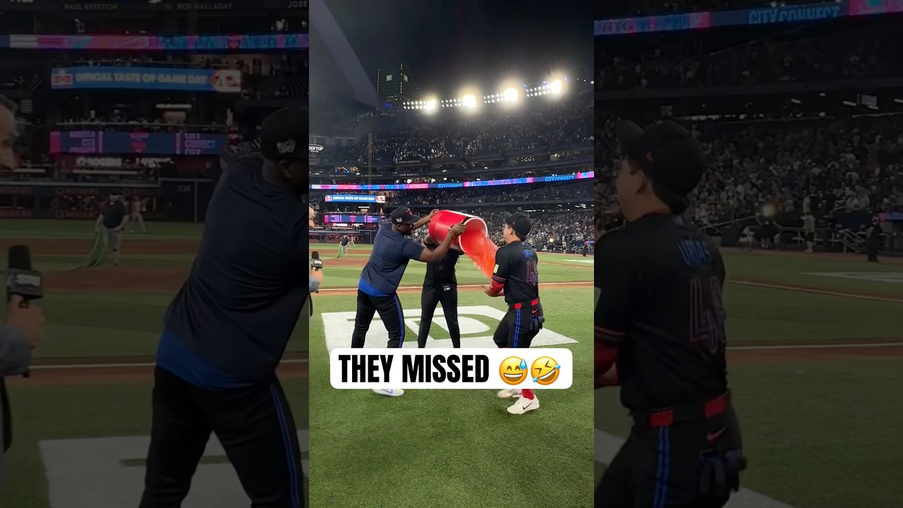 Jesús Sánchez was so excited he missed Luis Urías on the water dump 😅🤣 #MLB #Toronto #BlueJays