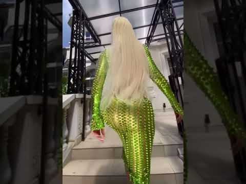 Jelena Karleusa bend over with big ass