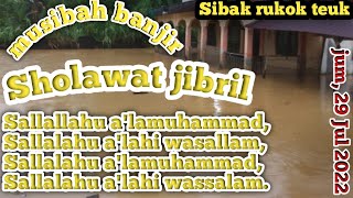 Download lagu lagu Sholawat jibril ... ini paling bagus jika terkena musibah @sibakrukokteuk