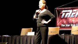 DragonCon 2009 - Star Trek - Kate Mulgrew part 4