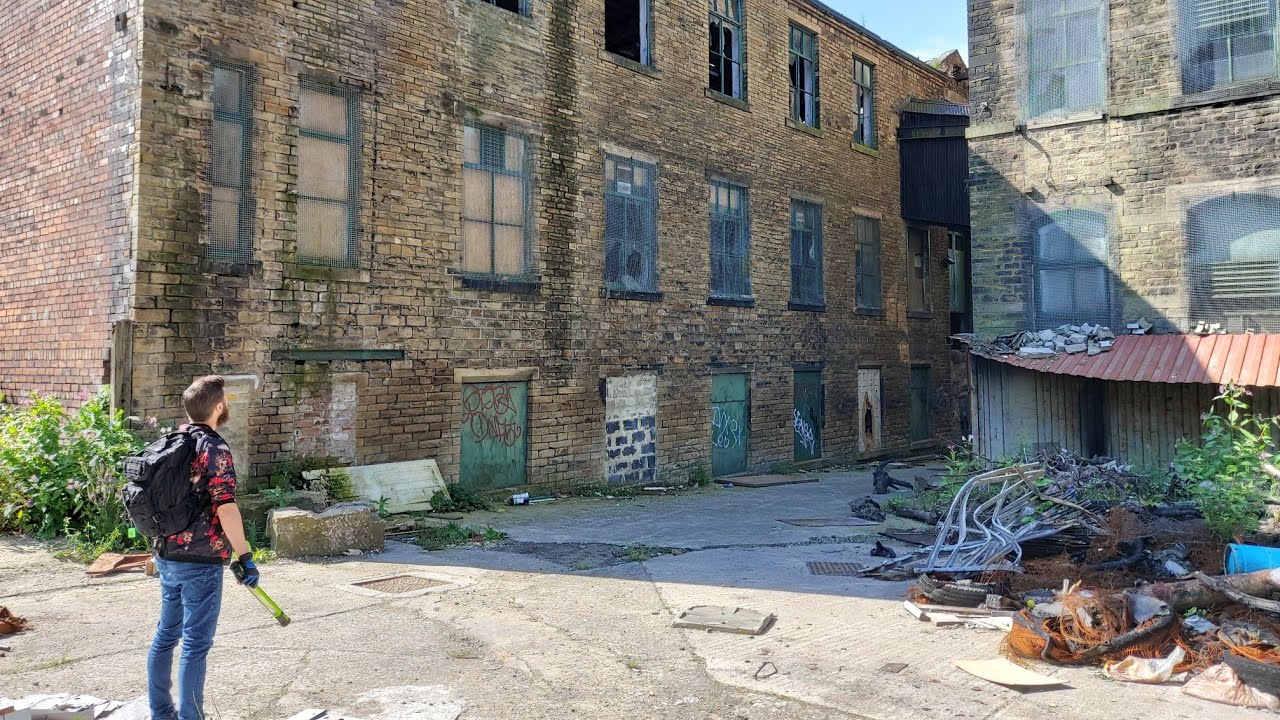 Exploring Abandoned Decayed Mill - Barkerend - Bradford - Abandoned Places | Abandoned Places UK