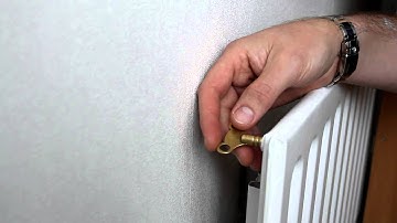 Kev The Builder - Bleeding a Radiator