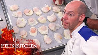 'Veteran' Chef KEEPS Messing Up Poached Eggs | Hell's Kitchen
