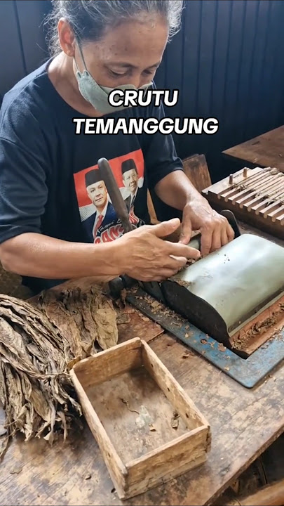 It turns out this is how to make cigars