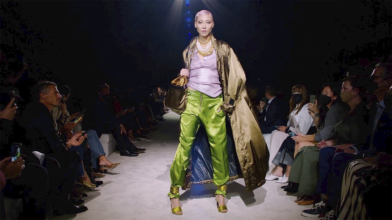 TOM FORD'S SPRING/SUMMER 2022 COLLECTION IS COOL, CALM, AND COLORFUL