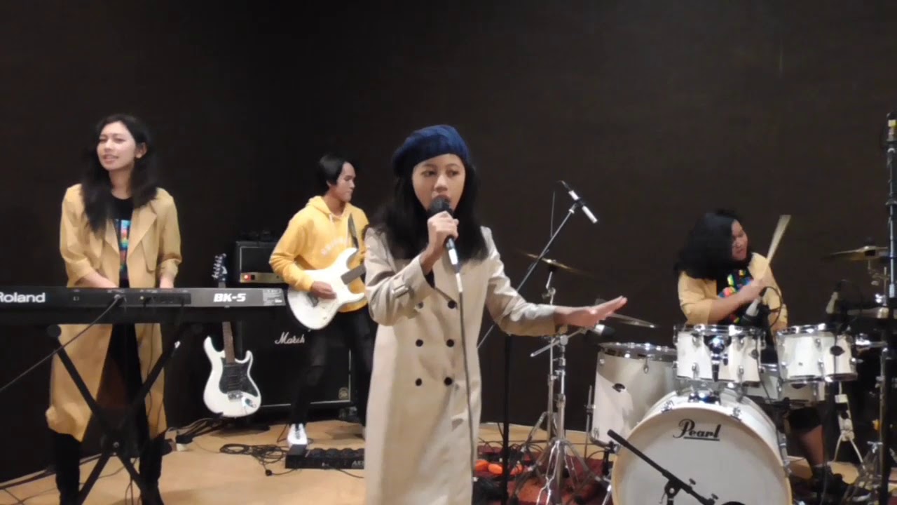 Gambang Semarang - versi d'Absolute (d'Absolute Band)