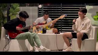 She Likes Spring I Prefer Winter  Slchld band Cover