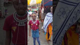 Trying Maasai regalia @Maasaimarketke