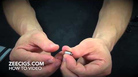 eGo-C eCig Instructions How To Help Video assemble and use Joyetech Electronic Cigarette Tips