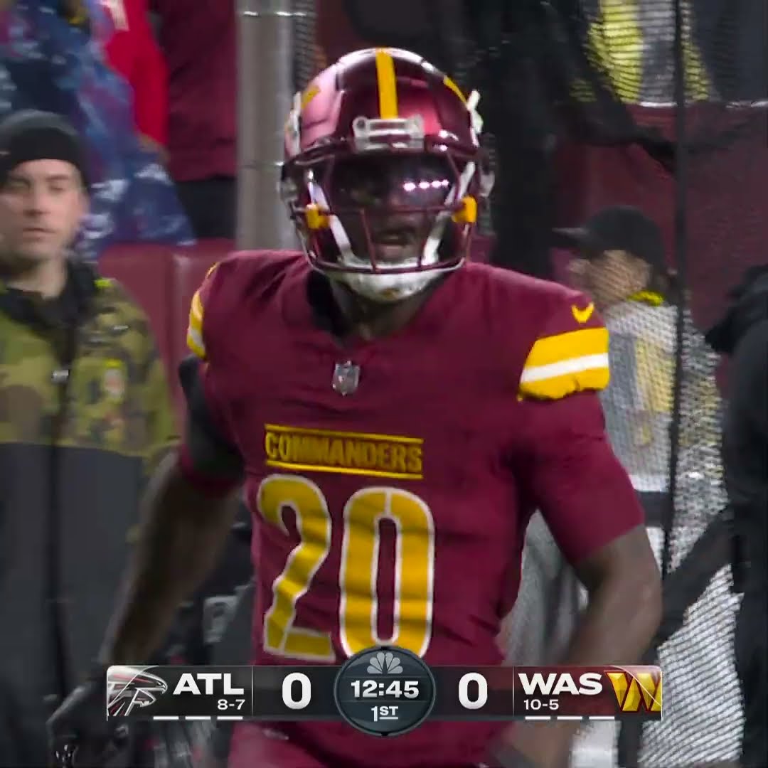 Jartavius Martin intercepts the Michael Penix pass vs. Atlanta Falcons
